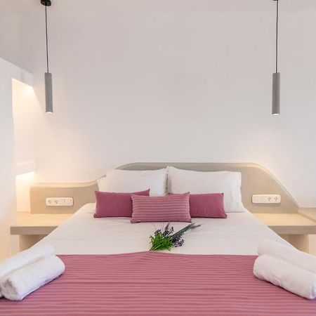 Parathyro Sto Aigaio 2 - Small Suites Tinos Ruang foto