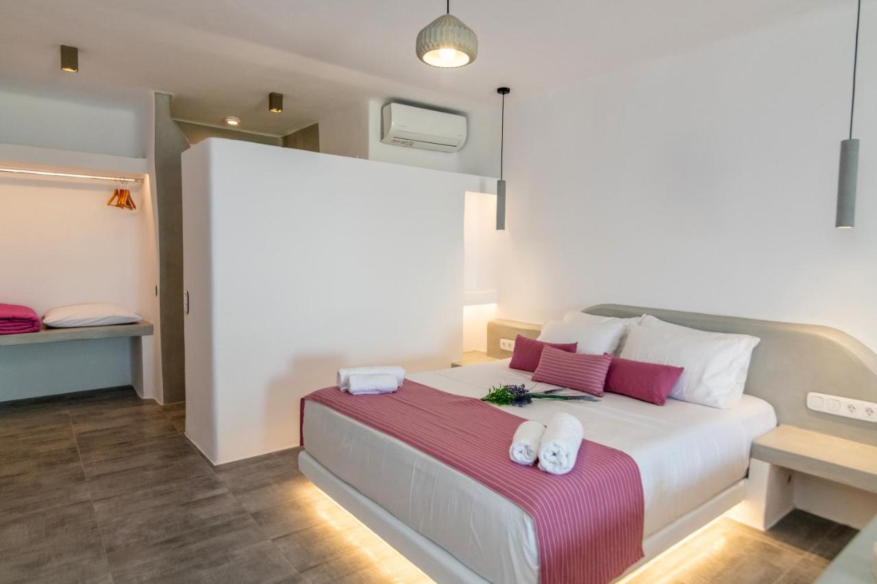 Parathyro Sto Aigaio 2 - Small Suites Tinos Bagian luar foto