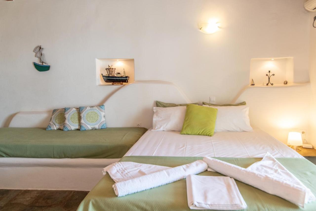 Parathyro Sto Aigaio 2 - Small Suites Tinos Bagian luar foto