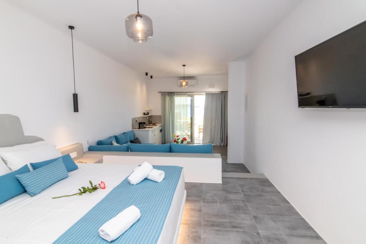 Parathyro Sto Aigaio 2 - Small Suites Tinos Bagian luar foto