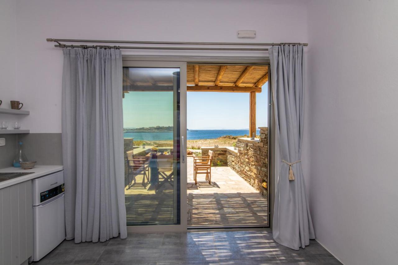 Parathyro Sto Aigaio 2 - Small Suites Tinos Bagian luar foto