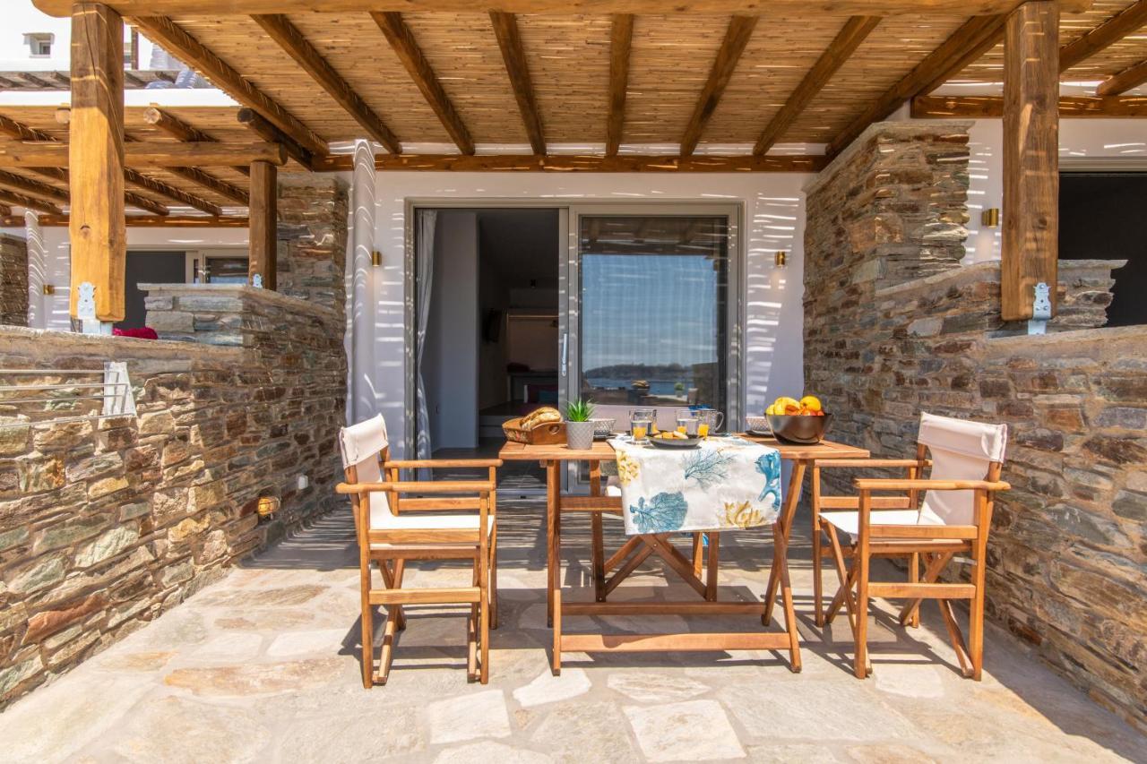 Parathyro Sto Aigaio 2 - Small Suites Tinos Bagian luar foto