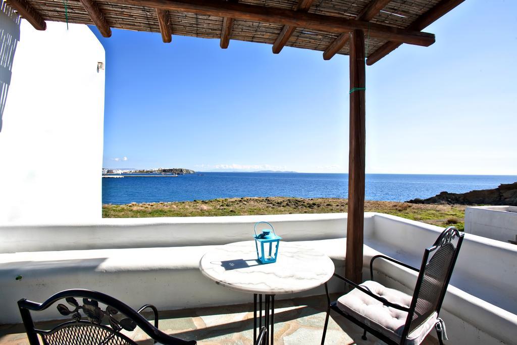 Parathyro Sto Aigaio 2 - Small Suites Tinos Ruang foto