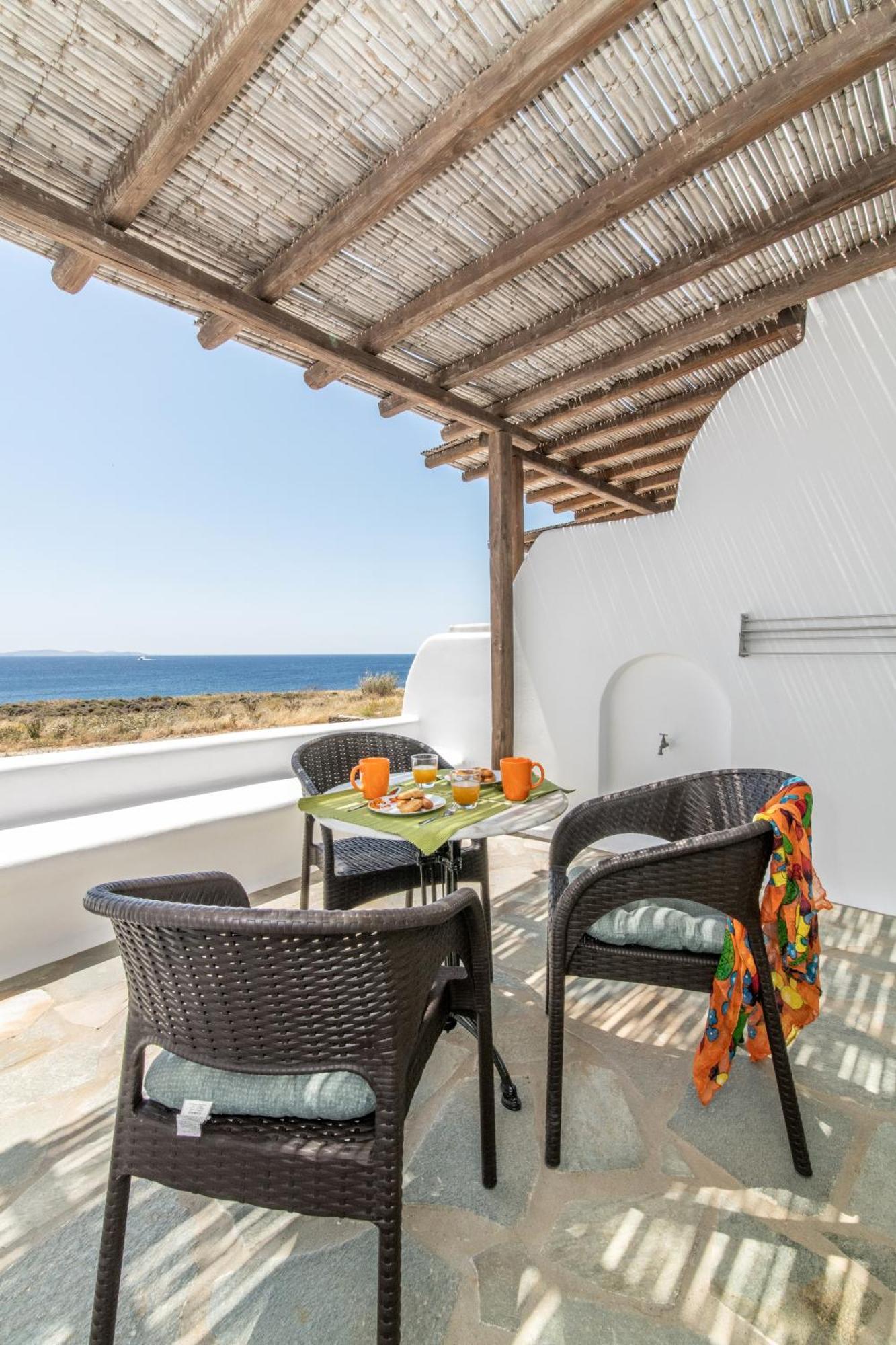 Parathyro Sto Aigaio 2 - Small Suites Tinos Ruang foto